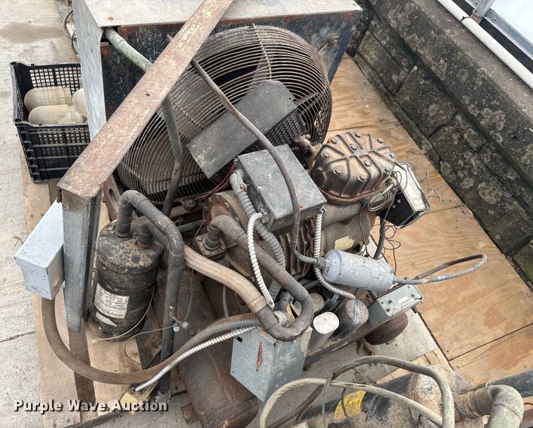 image for item DU7904 (6) AC units