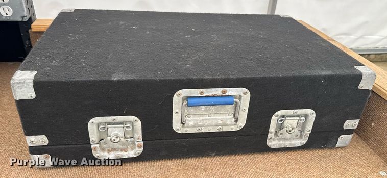 image for item DU7906 Audio equipment