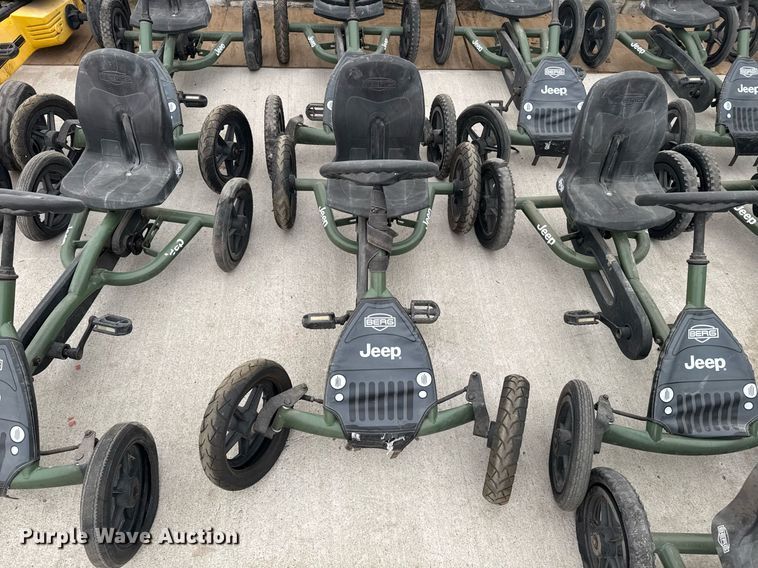 image for item DU7908 Approximately 26 pedal cars