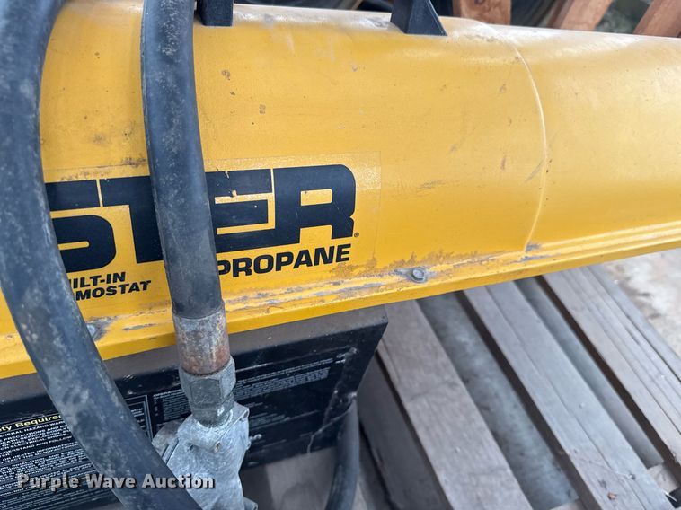 image for item DU7909 (12) heaters