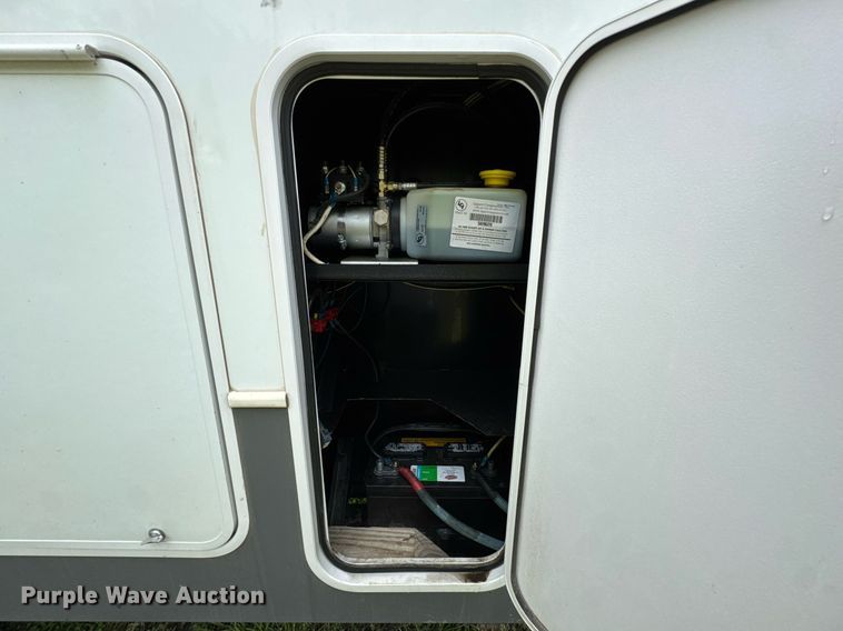 image for item DU9763 2009 Keystone Fuzion FZ363 toy hauler camper