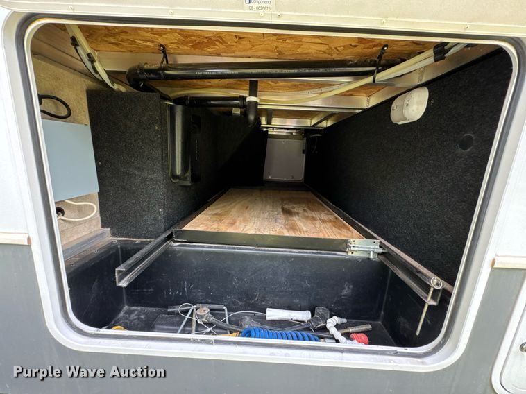 image for item DU9763 2009 Keystone Fuzion FZ363 toy hauler camper