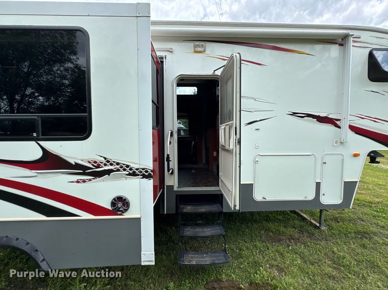 image for item DU9763 2009 Keystone Fuzion FZ363 toy hauler camper