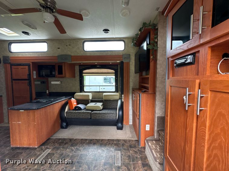 image for item DU9763 2009 Keystone Fuzion FZ363 toy hauler camper