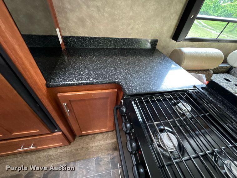 image for item DU9763 2009 Keystone Fuzion FZ363 toy hauler camper