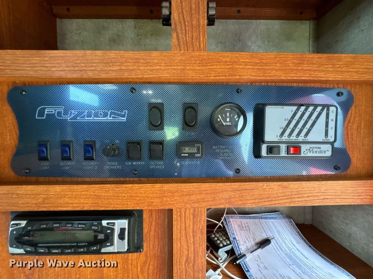 image for item DU9763 2009 Keystone Fuzion FZ363 toy hauler camper