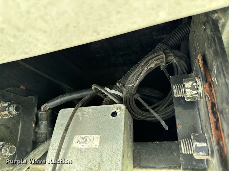 image for item DU9763 2009 Keystone Fuzion FZ363 toy hauler camper