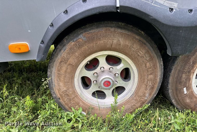 image for item DU9763 2009 Keystone Fuzion FZ363 toy hauler camper