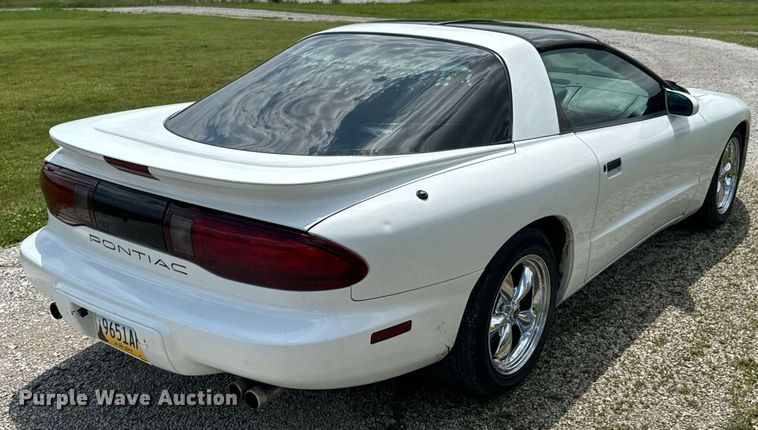 image for item DU9805 1996 Pontiac Firebird 