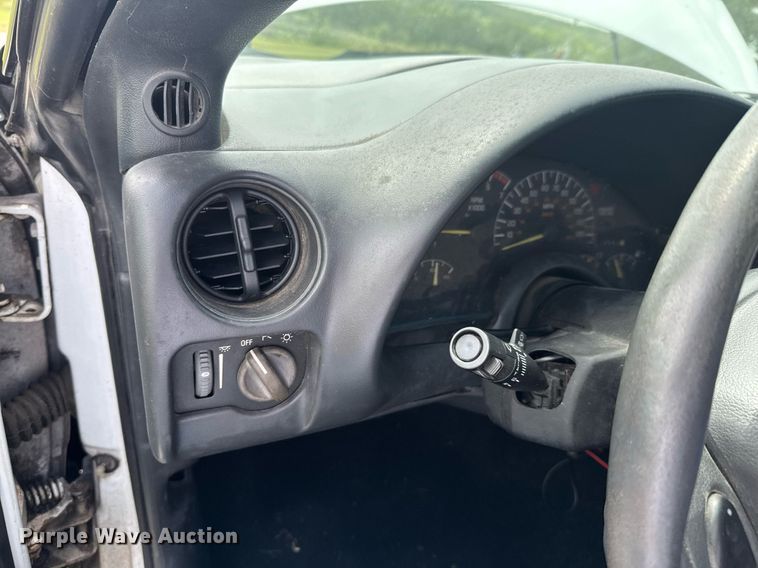 image for item DU9805 1996 Pontiac Firebird 