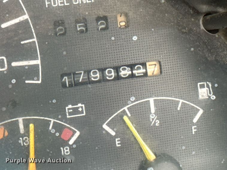 image for item DU9805 1996 Pontiac Firebird 