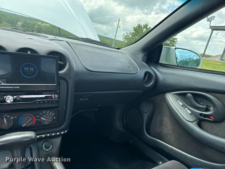 image for item DU9805 1996 Pontiac Firebird 