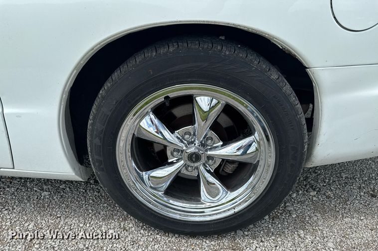 image for item DU9805 1996 Pontiac Firebird 