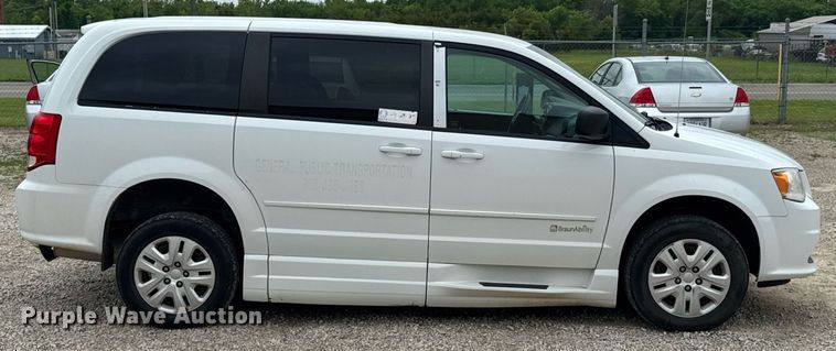 image for item DU9815 2015 Dodge Grand Caravan handicap accessible van