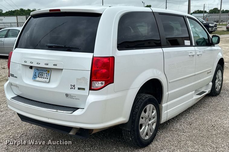 image for item DU9815 2015 Dodge Grand Caravan handicap accessible van