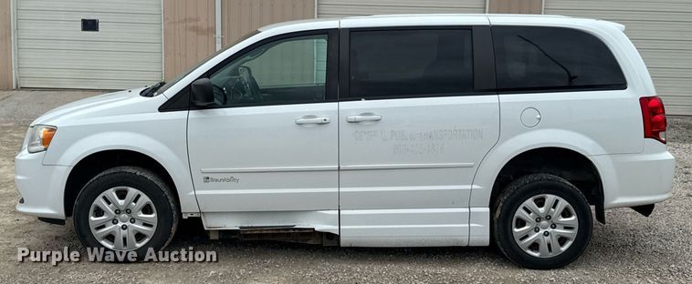image for item DU9815 2015 Dodge Grand Caravan handicap accessible van