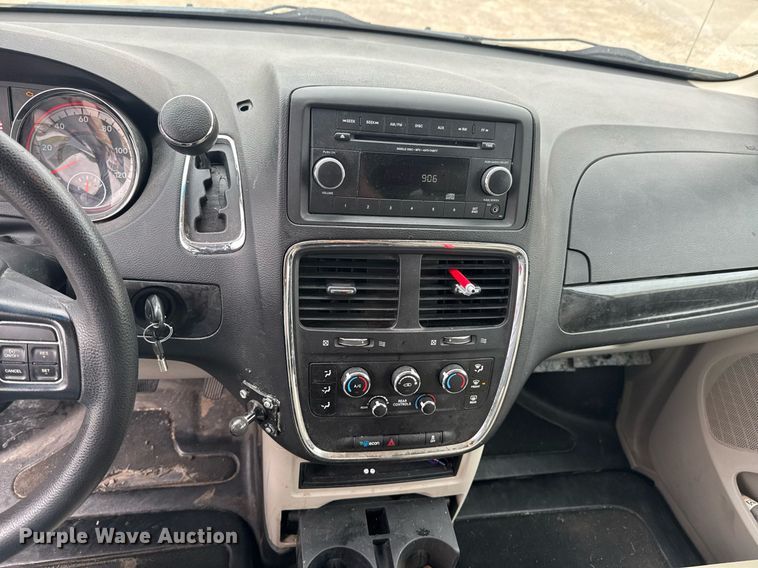 image for item DU9815 2015 Dodge Grand Caravan handicap accessible van