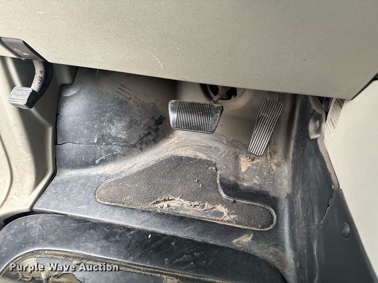 image for item DU9815 2015 Dodge Grand Caravan handicap accessible van