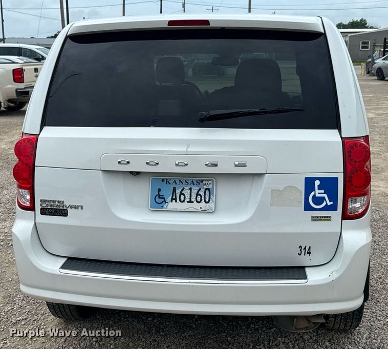 image for item DU9816 2018 Dodge Grand Caravan handicap accessible van