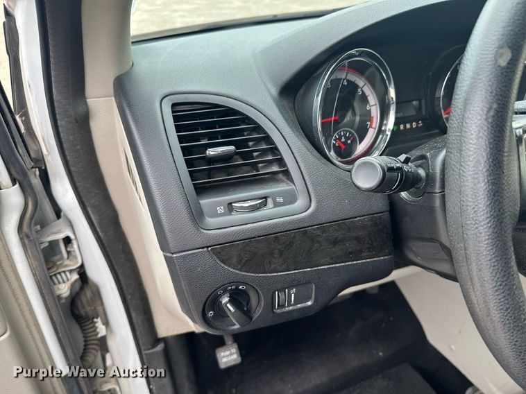 image for item DU9816 2018 Dodge Grand Caravan handicap accessible van