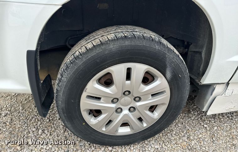 image for item DU9816 2018 Dodge Grand Caravan handicap accessible van