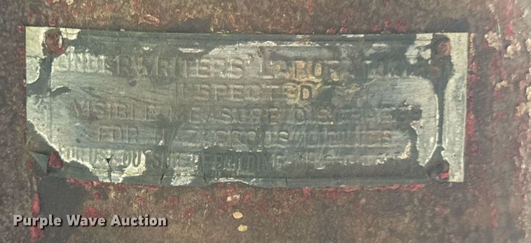 image for item DU9821 Bennett 810 gas pump