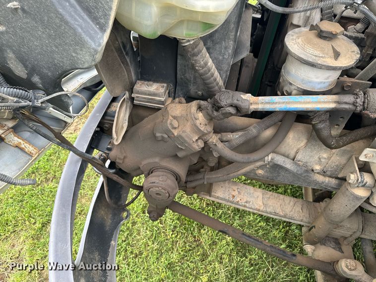 image for item DU9823 2008 International 4400 utility / service truck