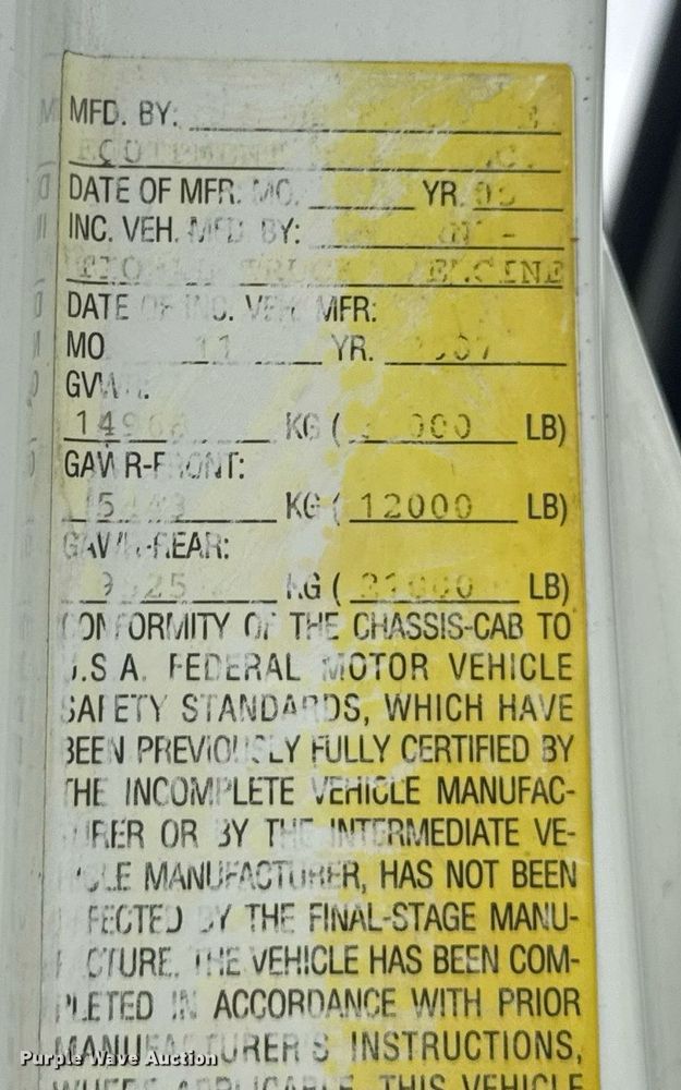 image for item DU9823 2008 International 4400 utility / service truck