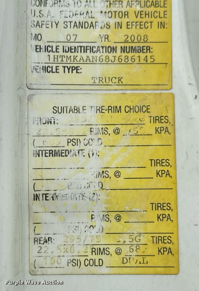 image for item DU9823 2008 International 4400 utility / service truck