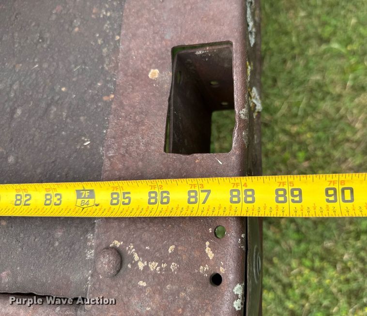 image for item DU9827 International flatbed pickup truck