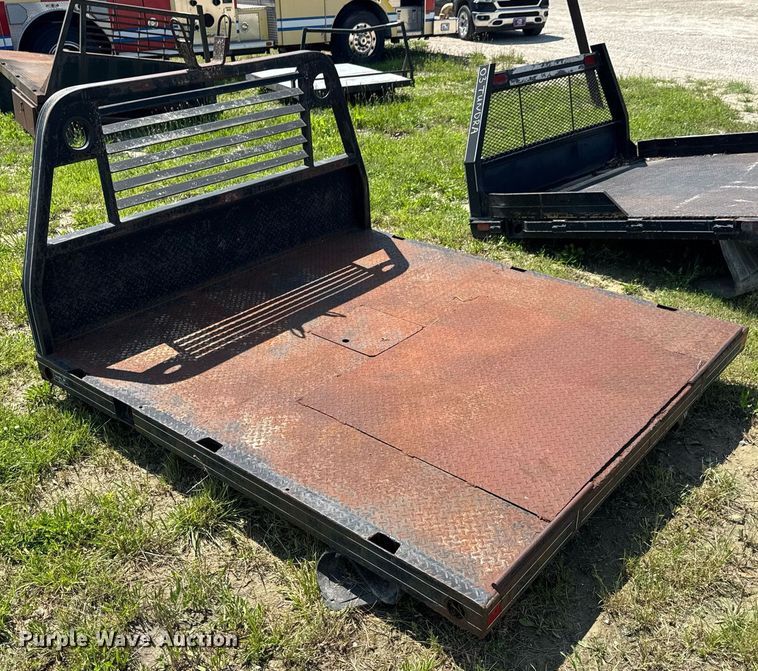 image for item DU9841 Flatbed