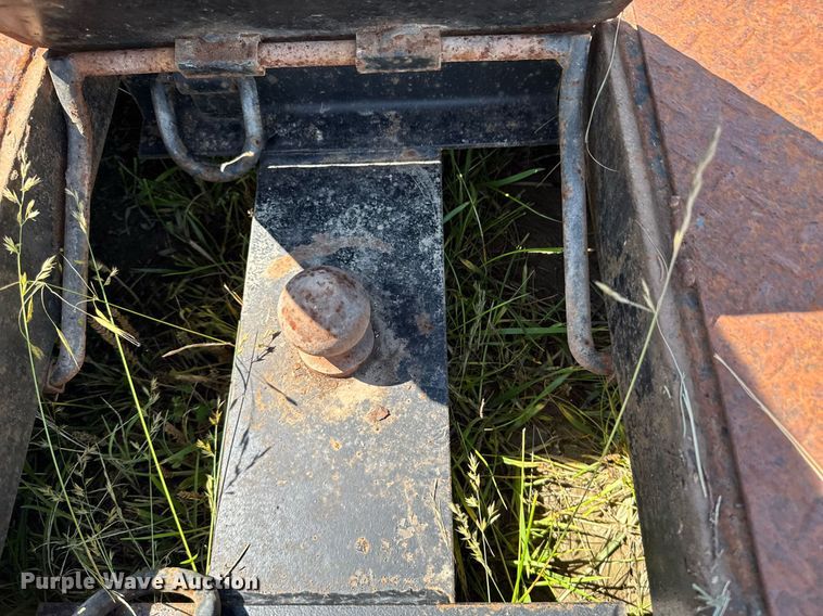 image for item DU9841 Flatbed