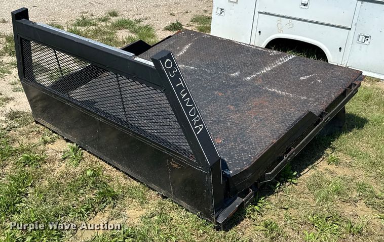 image for item DU9842 Flatbed