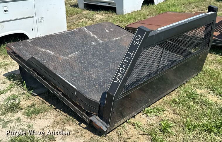 image for item DU9842 Flatbed