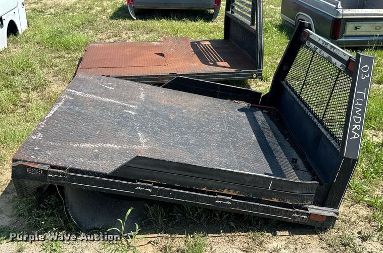 image for item DU9842 Flatbed