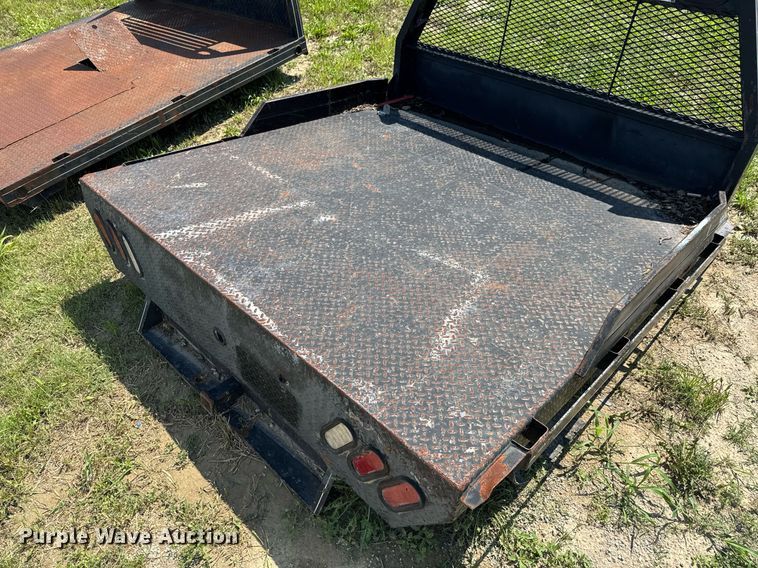 image for item DU9842 Flatbed