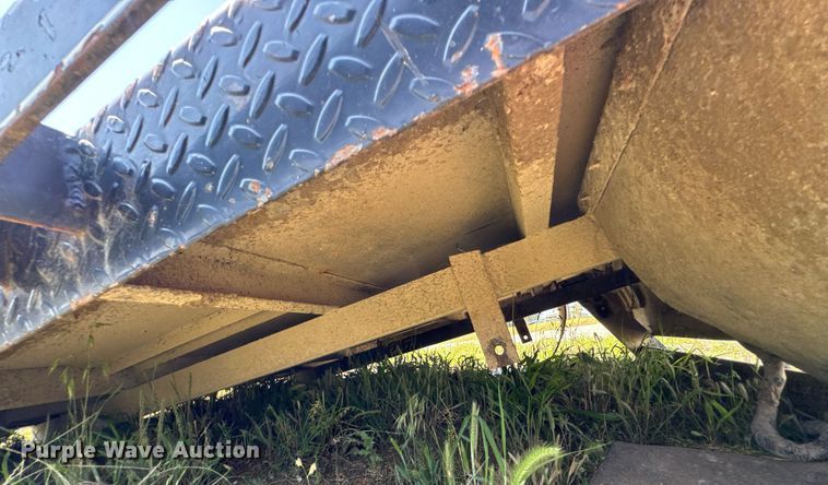 image for item DU9842 Flatbed