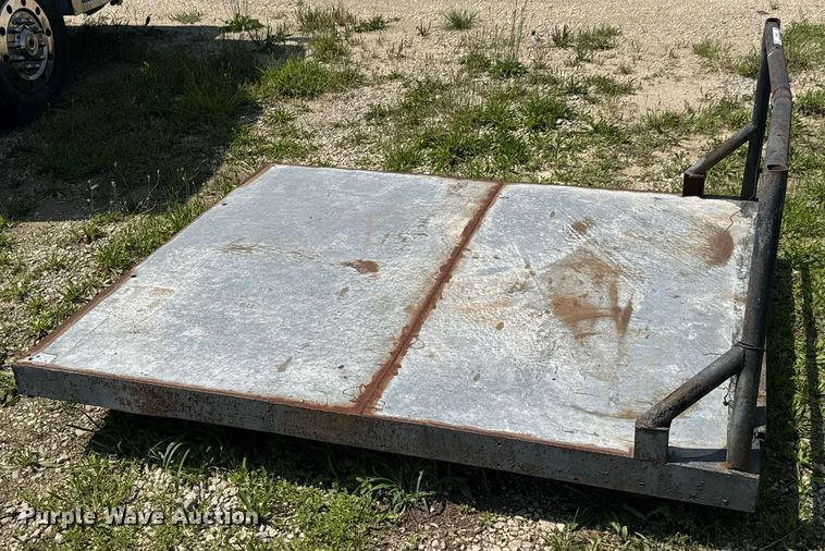 image for item DU9843 Flatbed