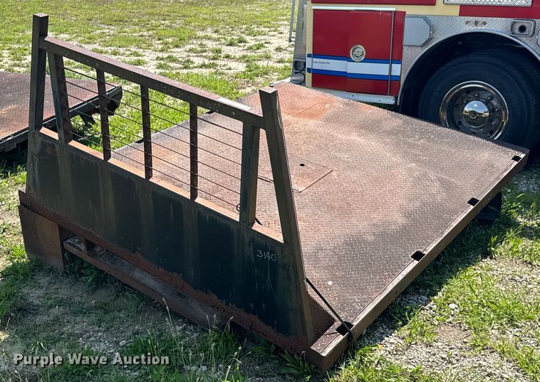 image for item DU9844 Flatbed