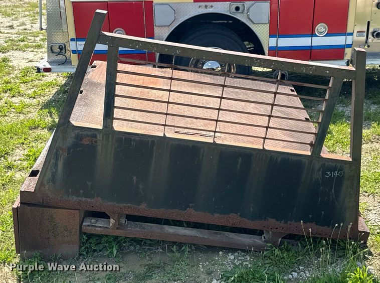 image for item DU9844 Flatbed