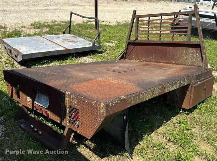 image for item DU9844 Flatbed