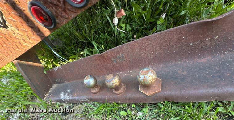 image for item DU9844 Flatbed