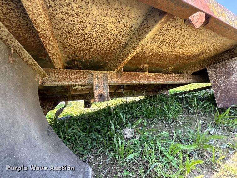 image for item DU9844 Flatbed