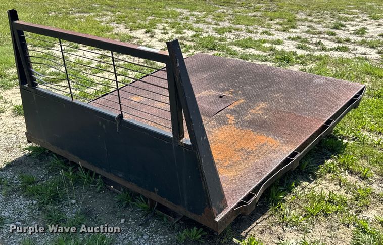 image for item DU9845 Flatbed