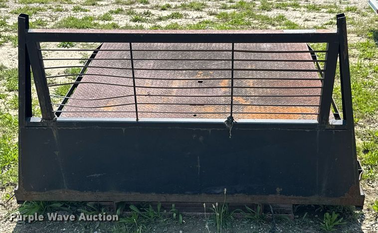 image for item DU9845 Flatbed