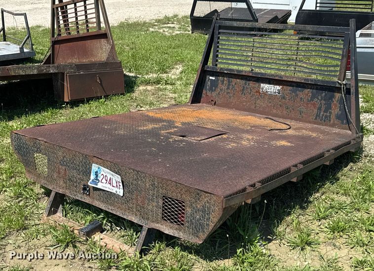 image for item DU9845 Flatbed