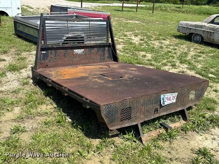 image for item DU9845 Flatbed