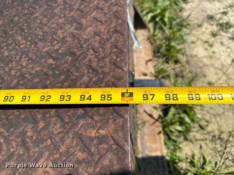 image for item DU9845 Flatbed