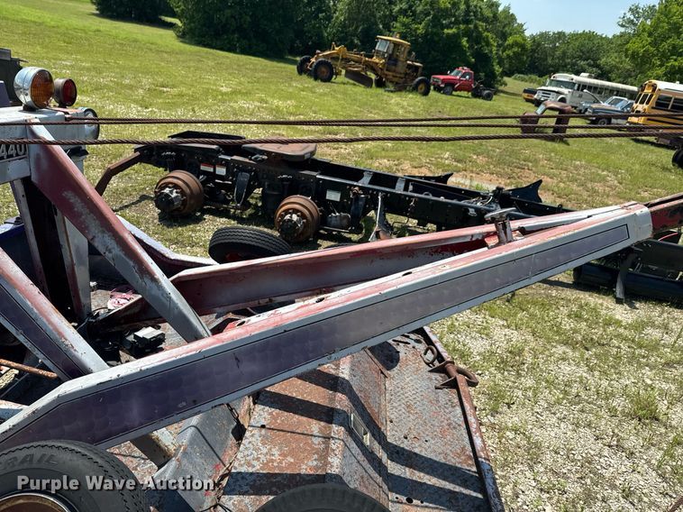 image for item DU9849 Holmes 440 wrecker bed