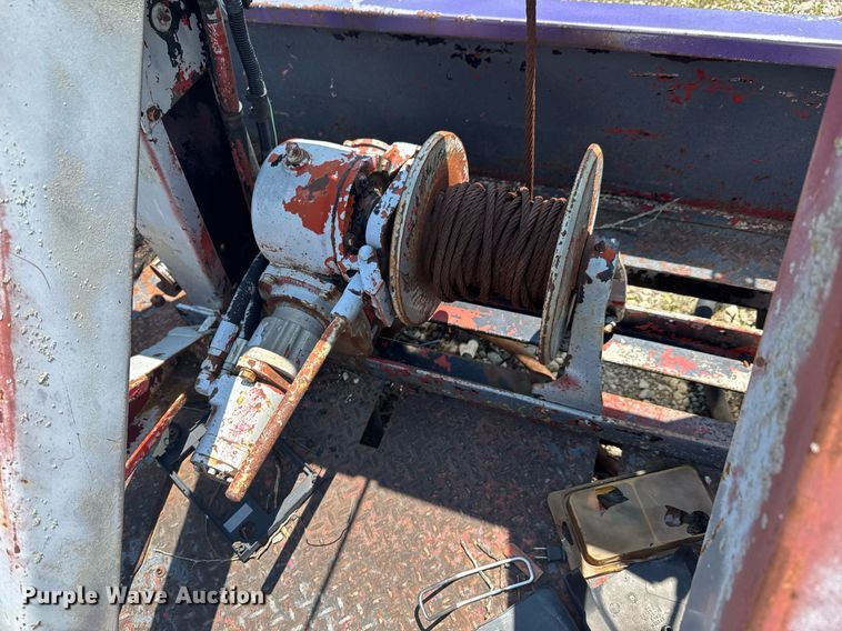 image for item DU9849 Holmes 440 wrecker bed